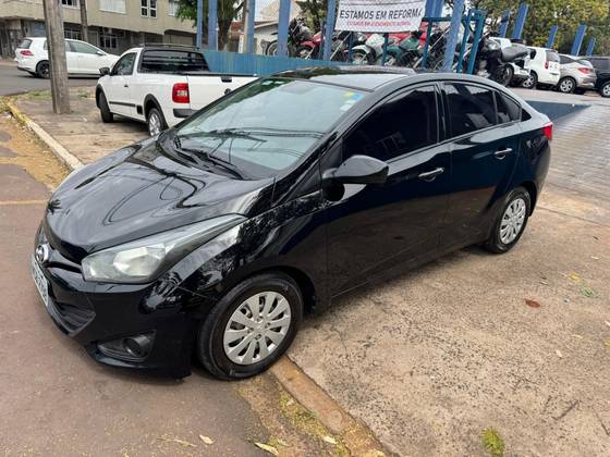 HYUNDAI HB20S 1.6 COMFORT PLUS 16V FLEX 4P MANUAL